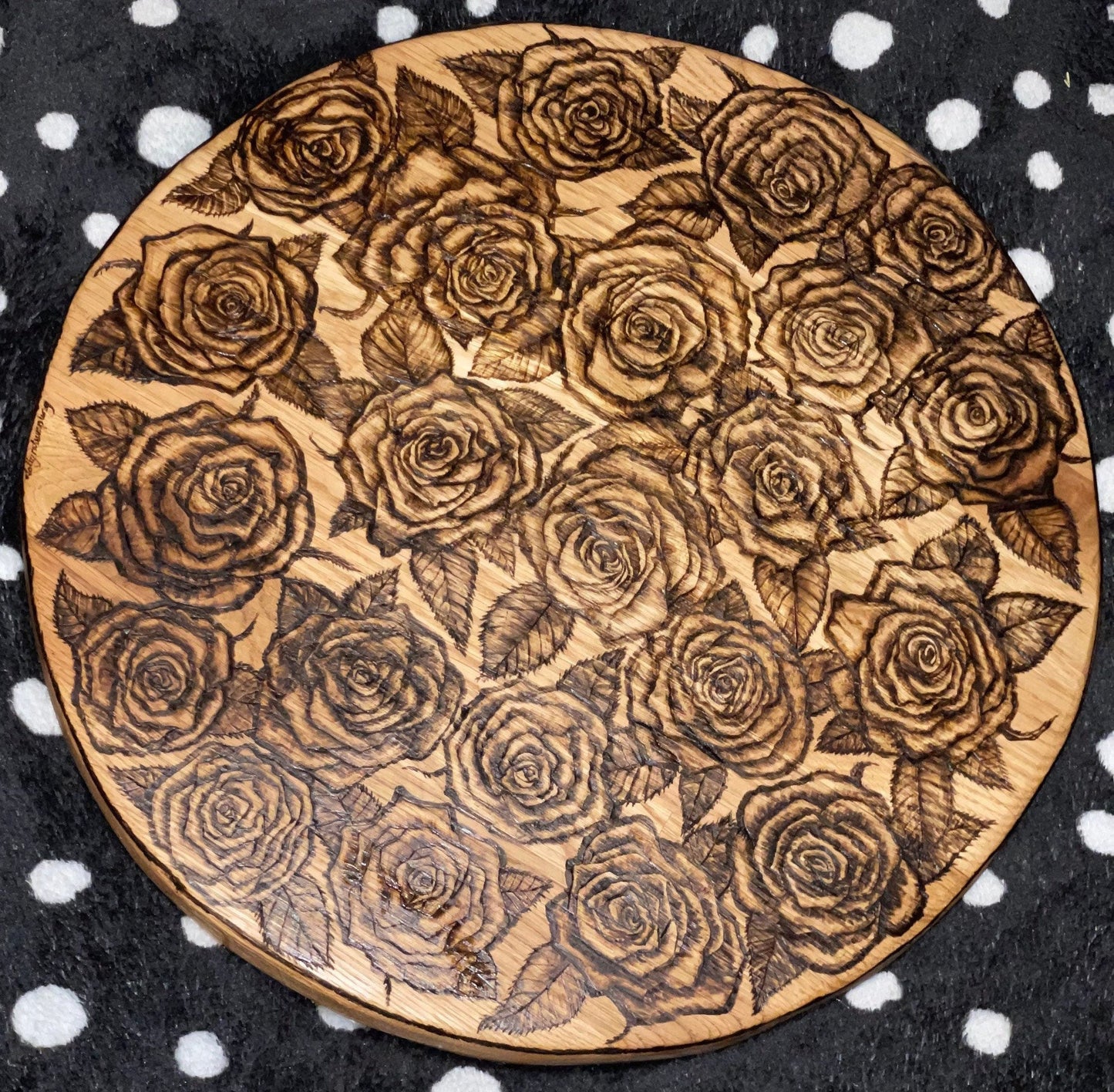 Large Wooden centrepiece, rose design, pryrography art, solid chunky oak, wooden, floral cake stand, wedding, botanical cake stand